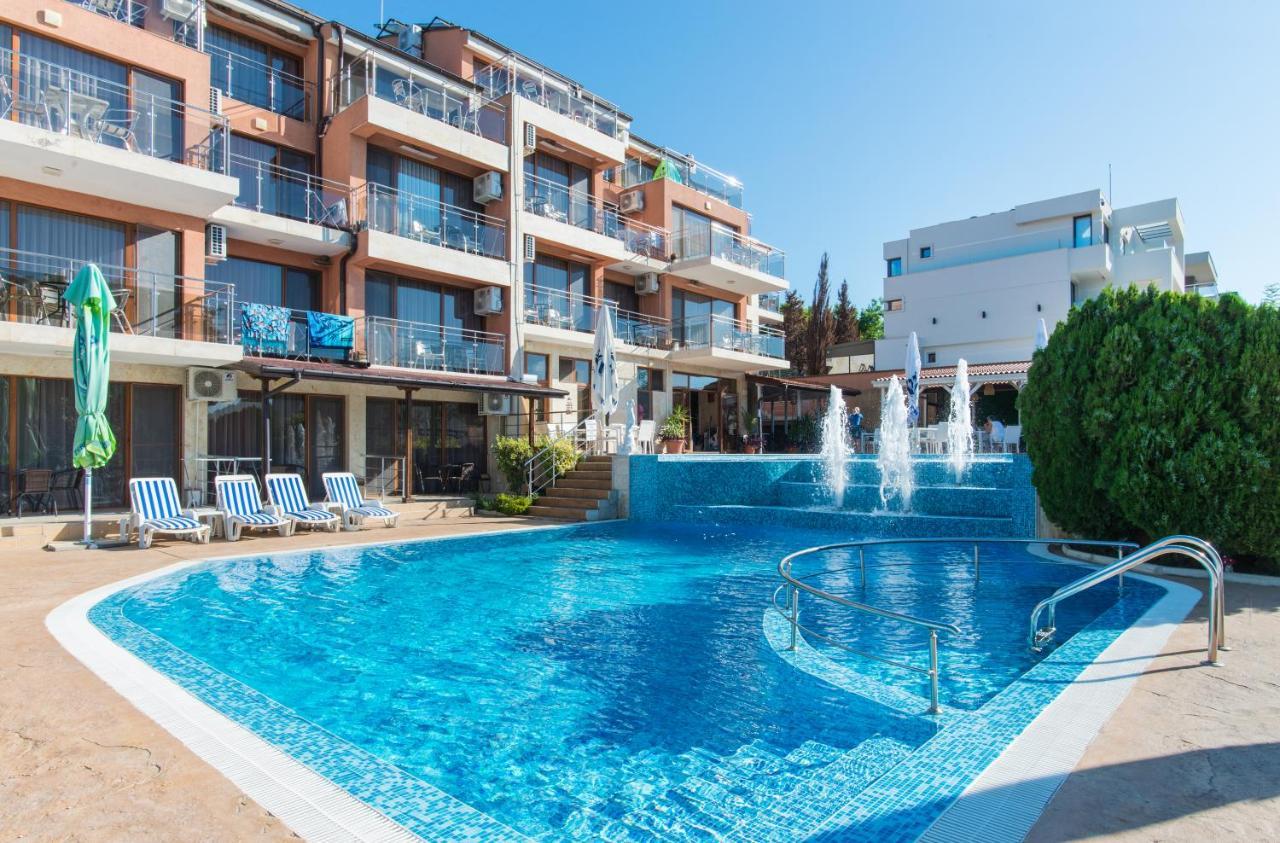 Семеен хотел Golden Place Созопол Екстериор снимка